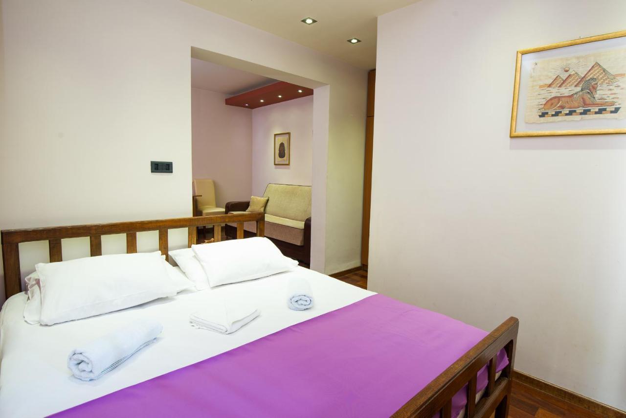 Vila Centar Budva Bilik gambar