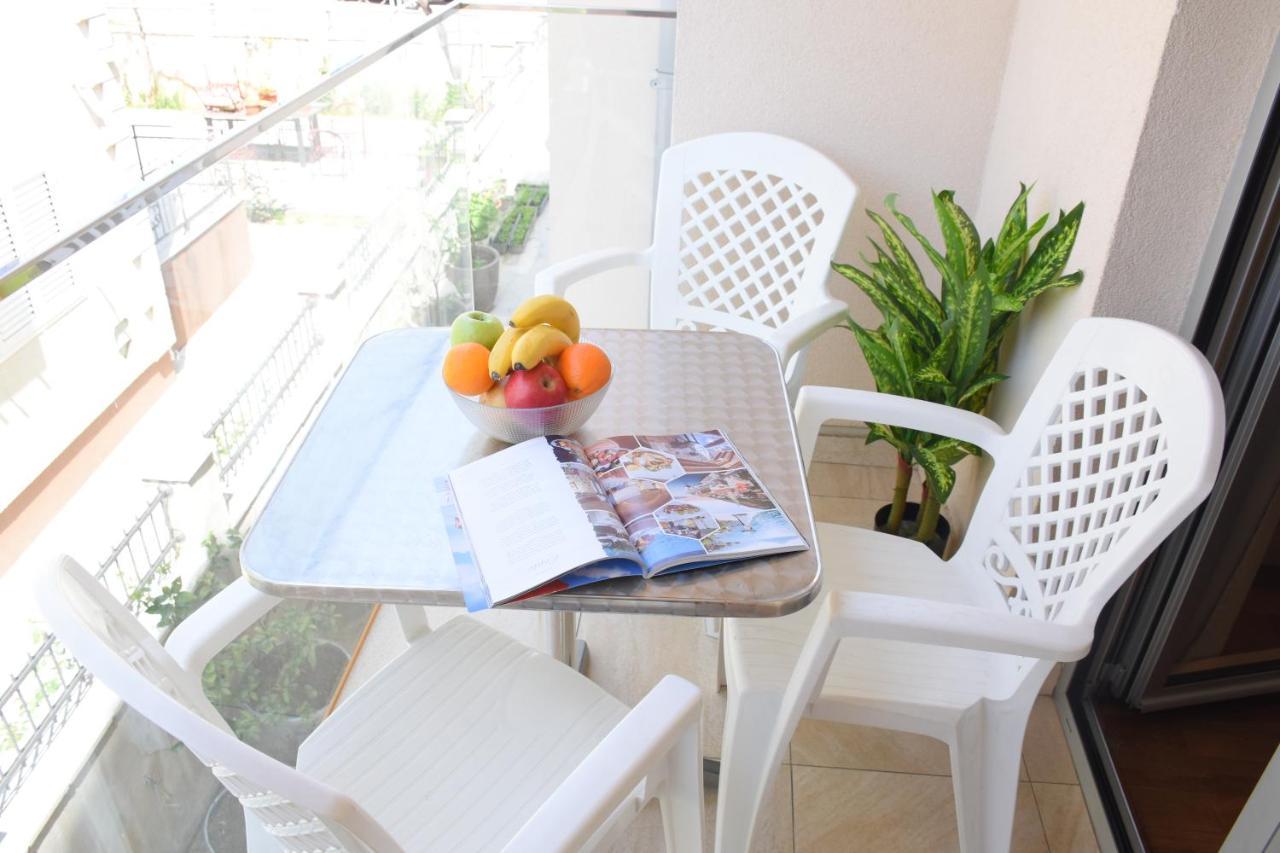 Vila Centar Budva Luaran gambar