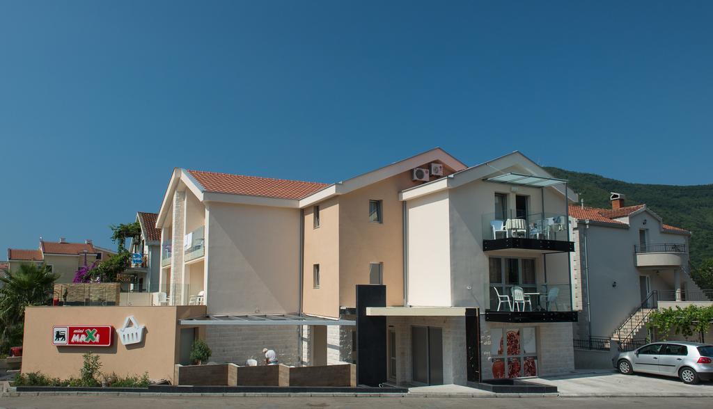 Vila Centar Budva Luaran gambar