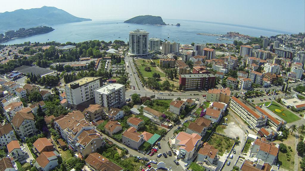 Vila Centar Budva Luaran gambar