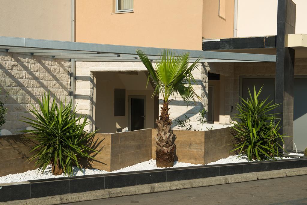 Vila Centar Budva Luaran gambar