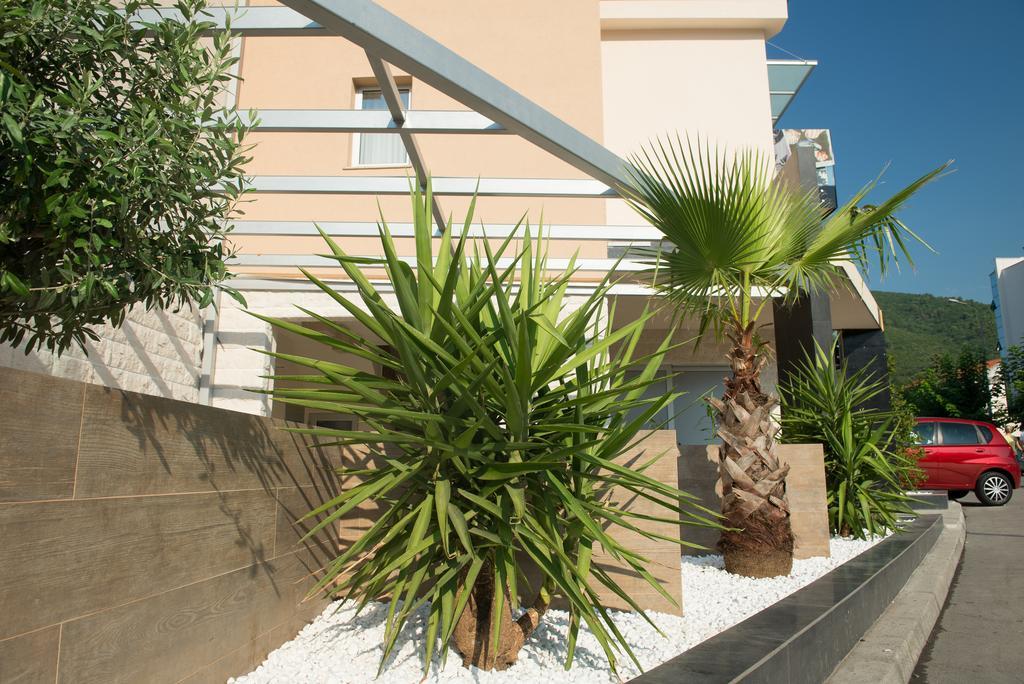 Vila Centar Budva Luaran gambar