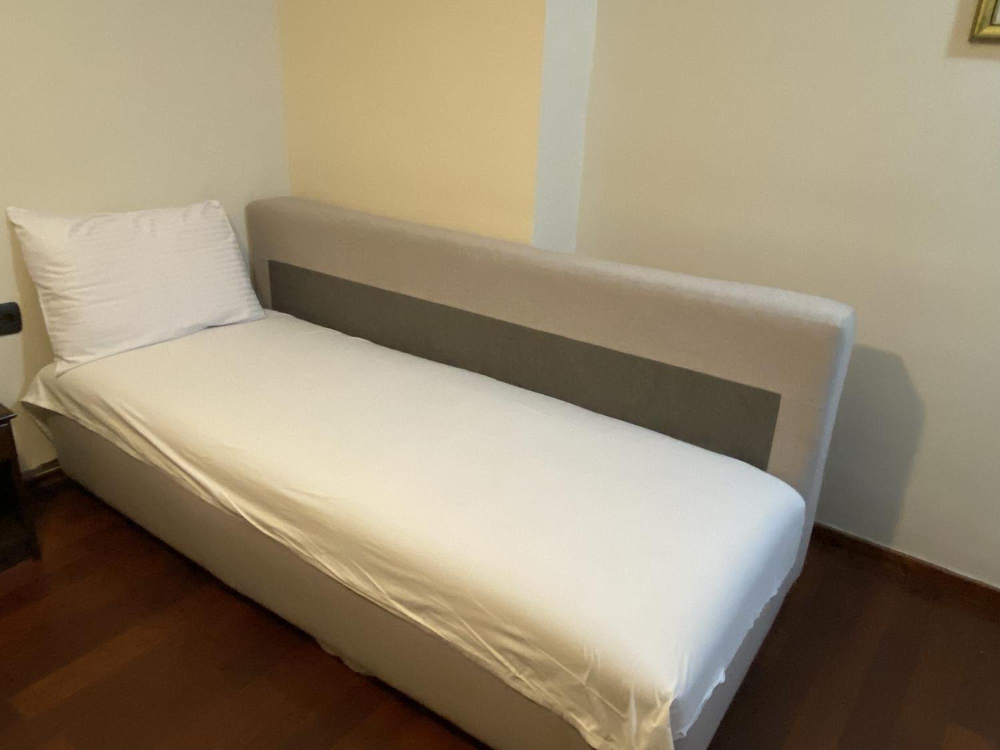 Vila Centar Budva Luaran gambar